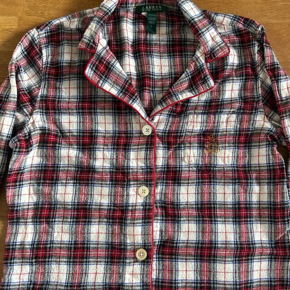 Ralph Lauren Pajama Top Womens L Large Red Plaid Long Sleeves Sleepwear Shirt